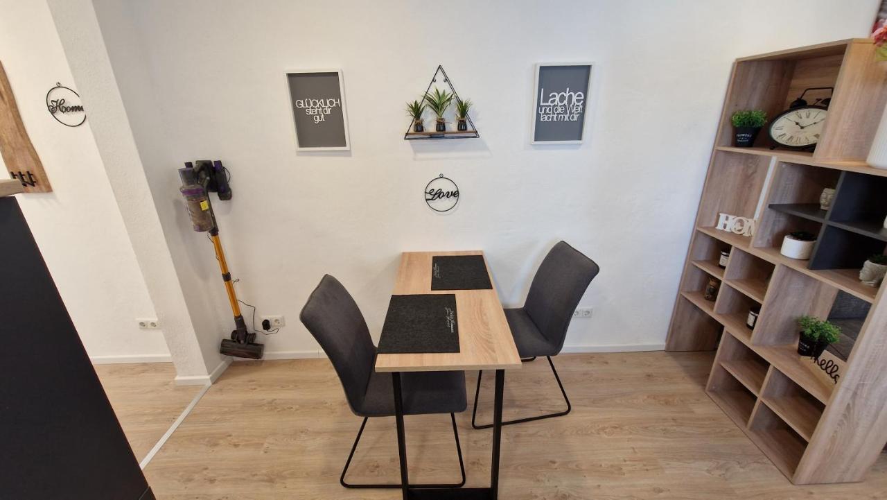 Appartment-Ferienwohnung Mit Kueche, Bad, Kostenlos Wlan, Modern Eingerichtet ローディング エクステリア 写真
